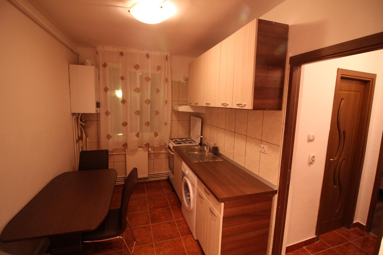 Orion Apartment Predeal Luaran gambar